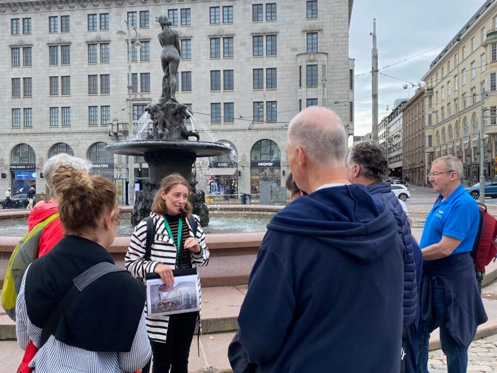 Tour Guide Jola presenting Helsinki